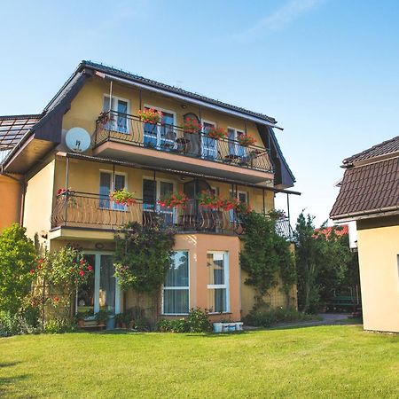 Pensjonat Lazur Wrzosowo  Bagian luar foto